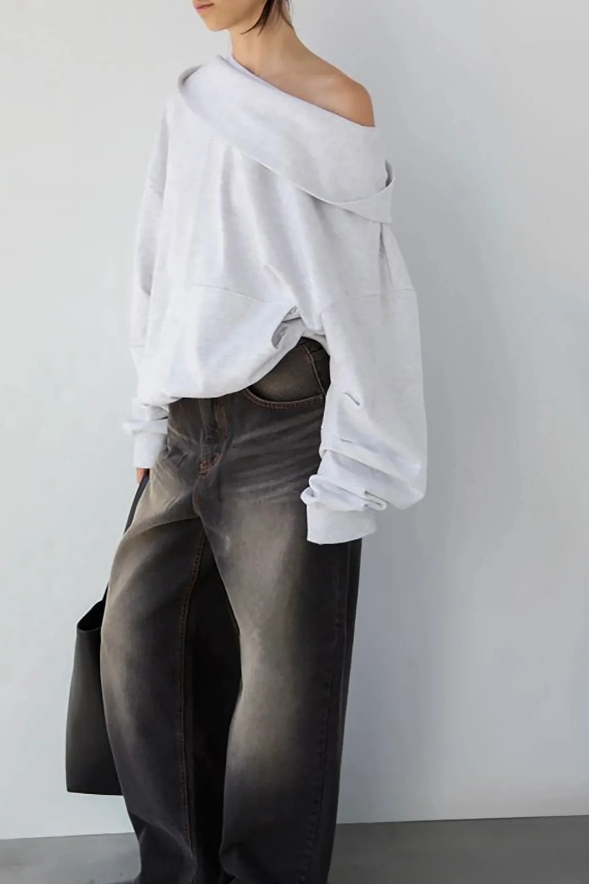 OVERSIZED HOODIE