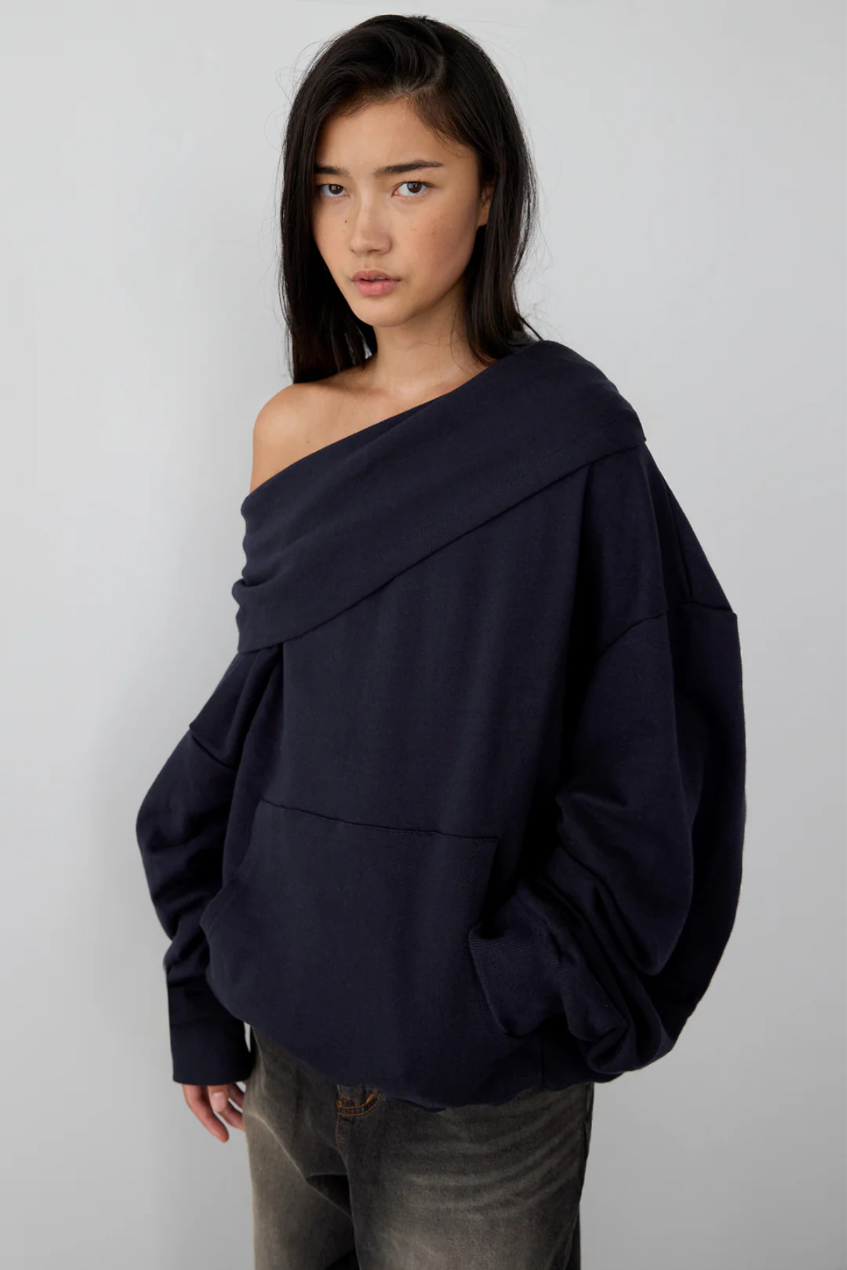 OVERSIZED HOODIE