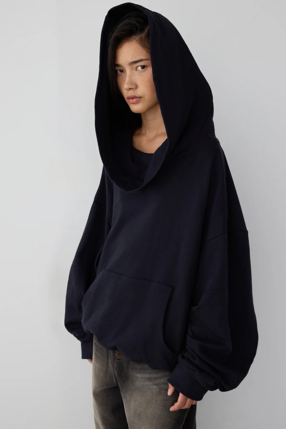 OVERSIZED HOODIE