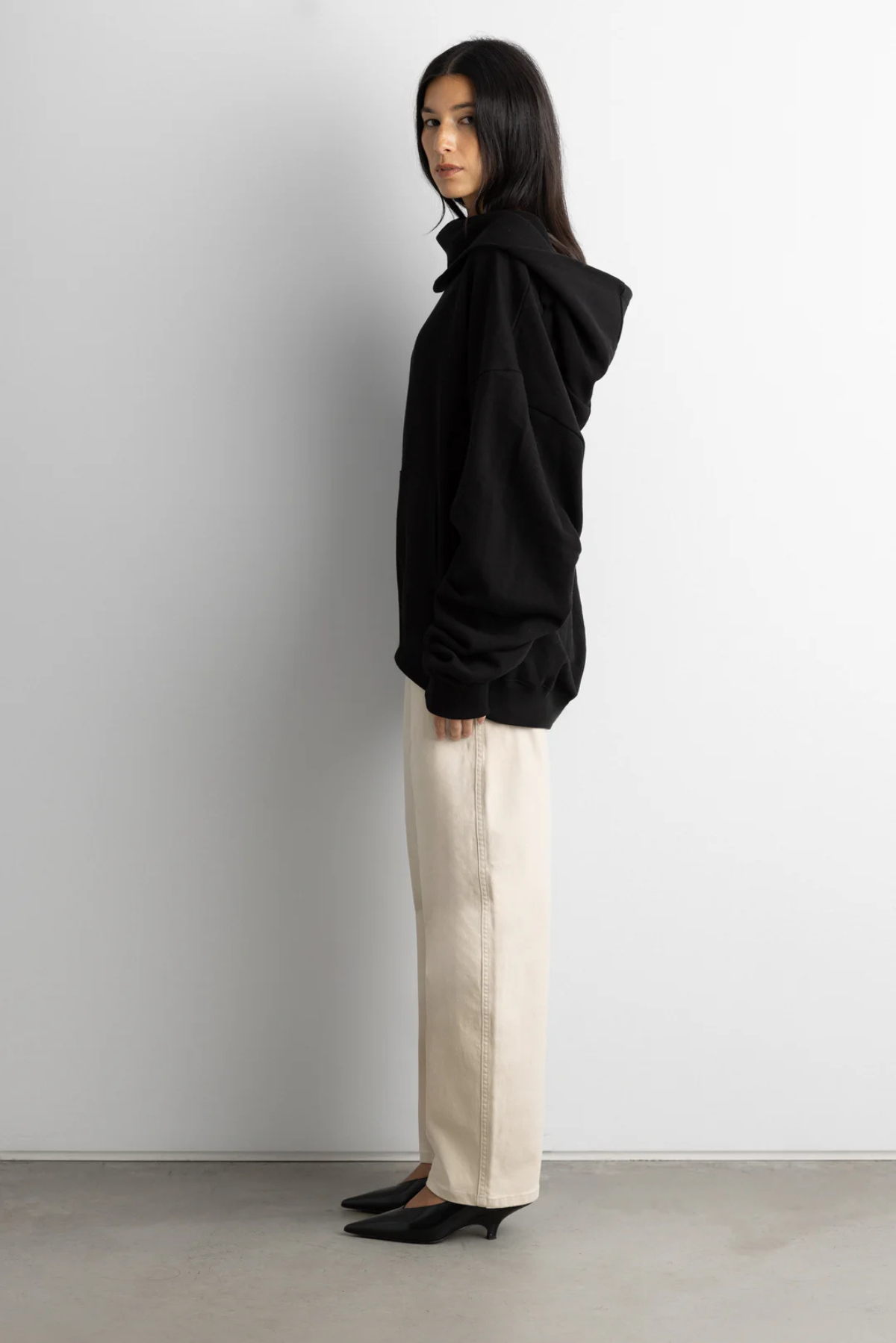 OVERSIZED HOODIE