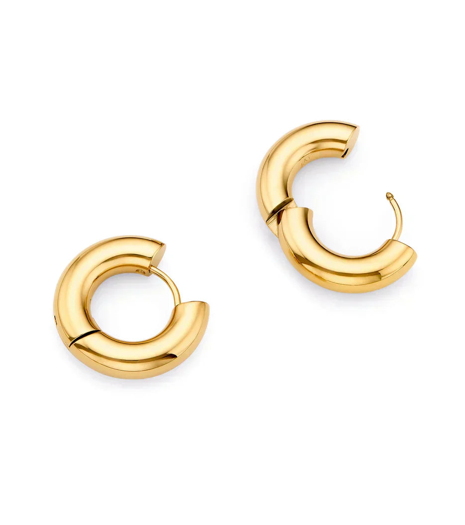 Small Chunky Huggie Hoop Earrings (Gold)