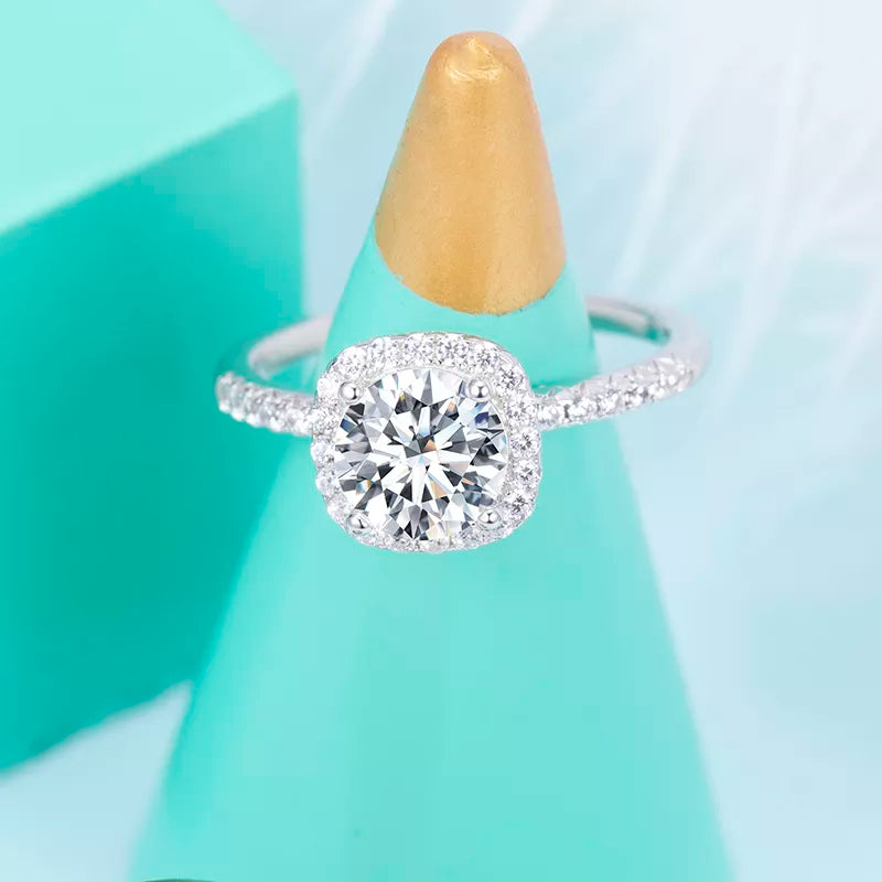 1Ct Cushion Cut Diamond Engagement Ring