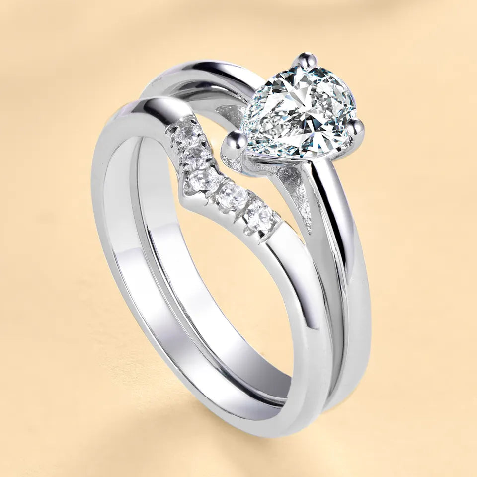 Fashion S925 Sterling Silver Pear Cut Engagement Ring