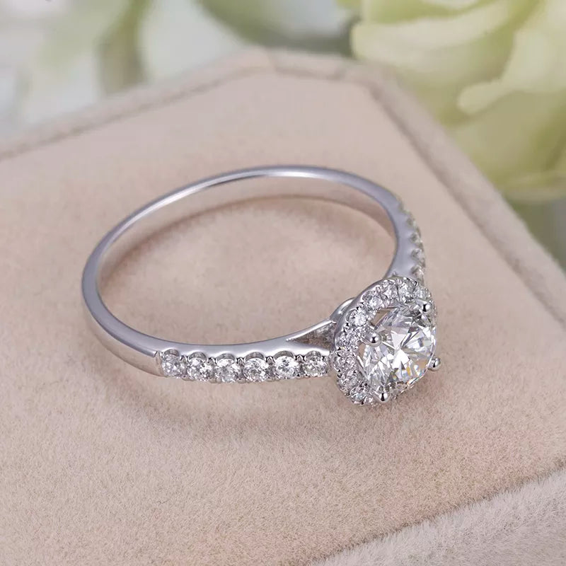 18k Gold 1Ct Halo Diamond Engagement Ring