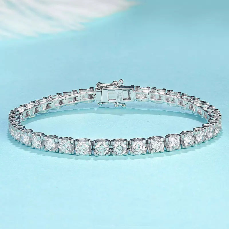 Diamonds 18k Gold Tennis Bracelet