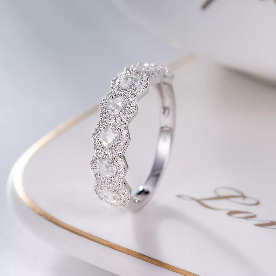 Natural White Diamond Gemstone 18k Gold Ring