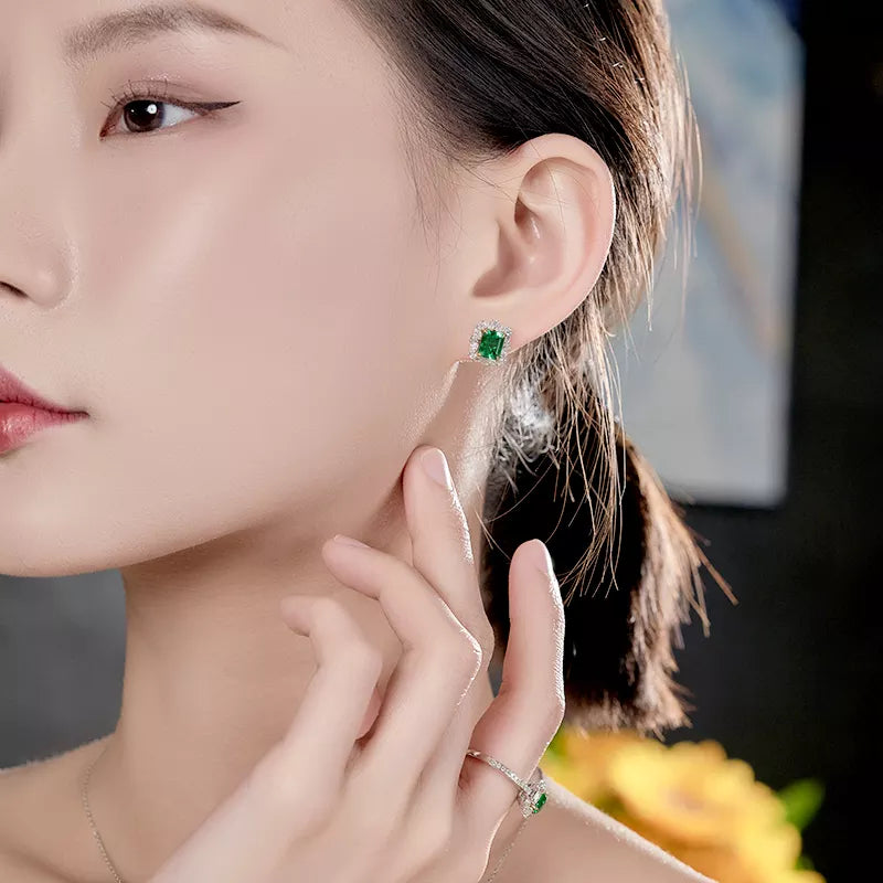 Natural Emerald Halo 18k Gold Earrings With Natural White Diamond