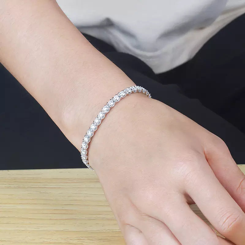 Diamonds 18k Gold Tennis Bracelet