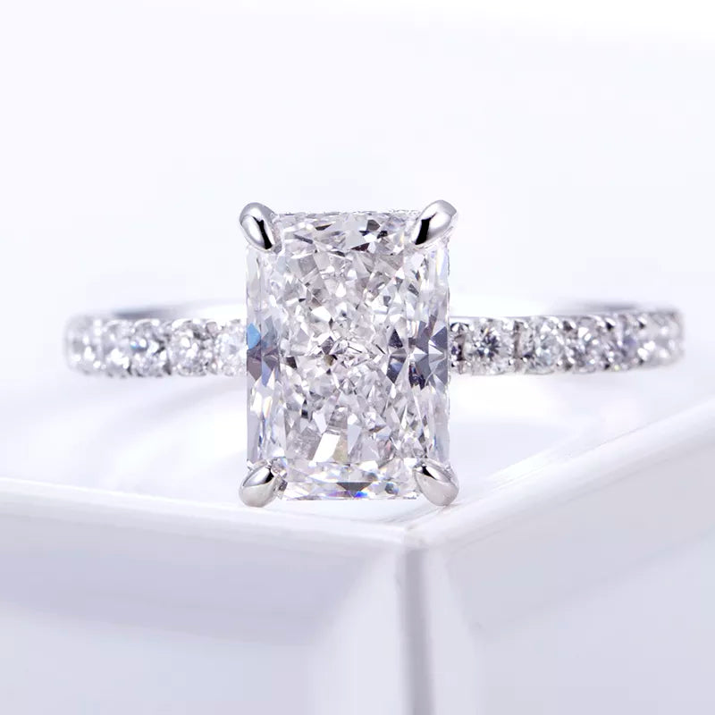 Prong Setting 18K White Gold Diamond Ring