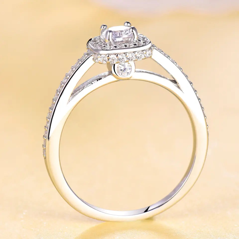 Elegant Solid Silver 925 Halo Stones Ring